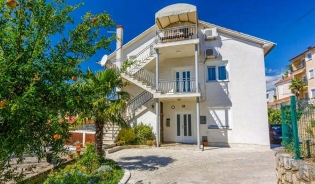 Crikvenica - Apartmány Anamarija  